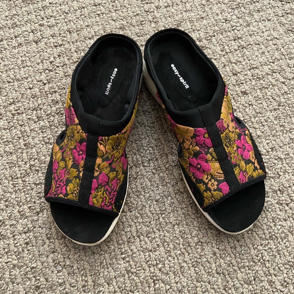 Easy Spirit Slip On Sandals
